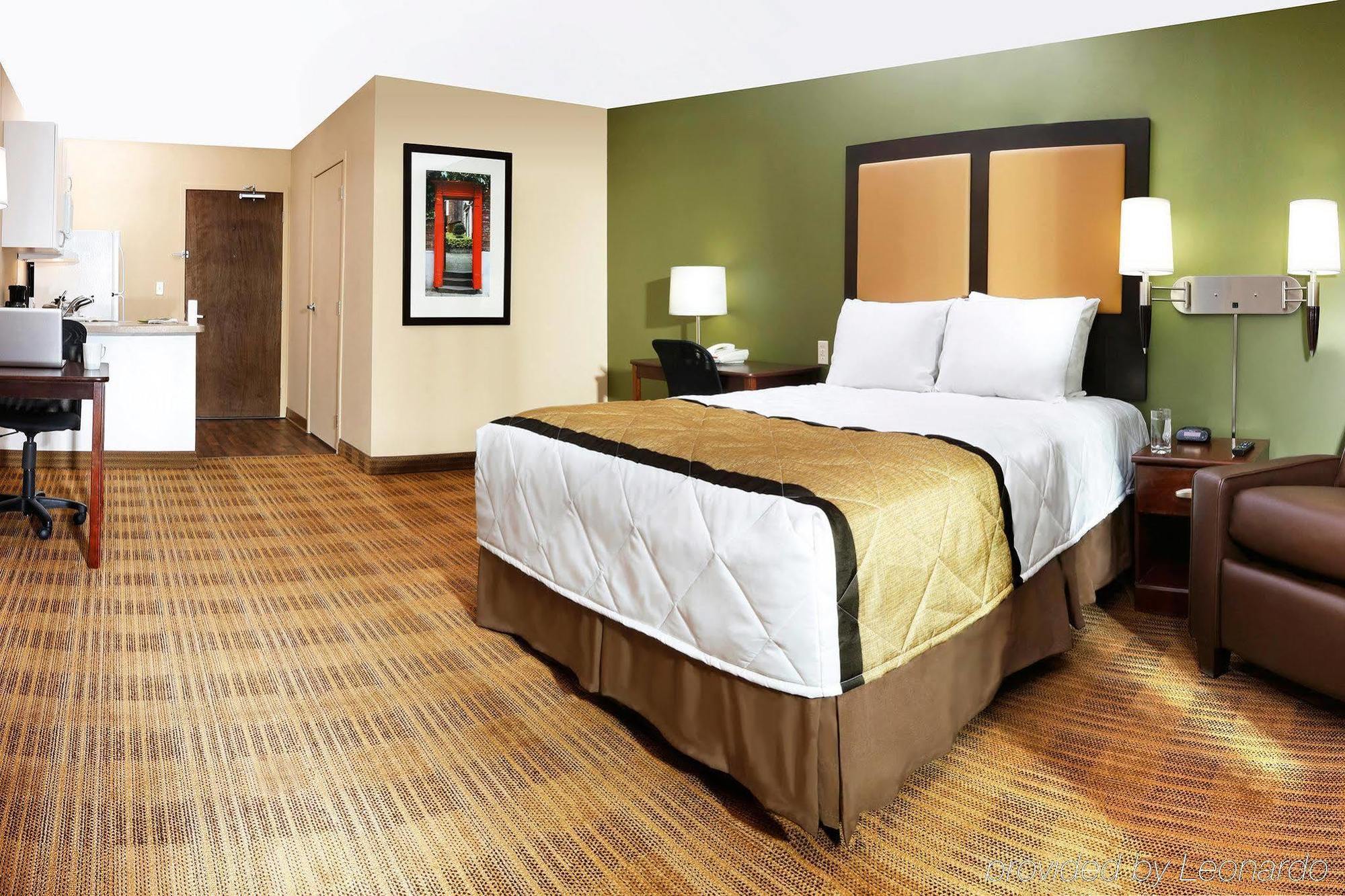 Extended Stay America Suites - Los Angeles - South Гардина Экстерьер фото