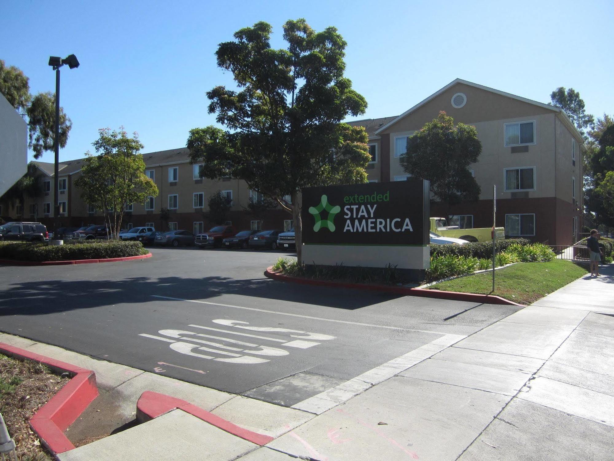 Extended Stay America Suites - Los Angeles - South Гардина Экстерьер фото
